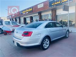 Ford Taurus